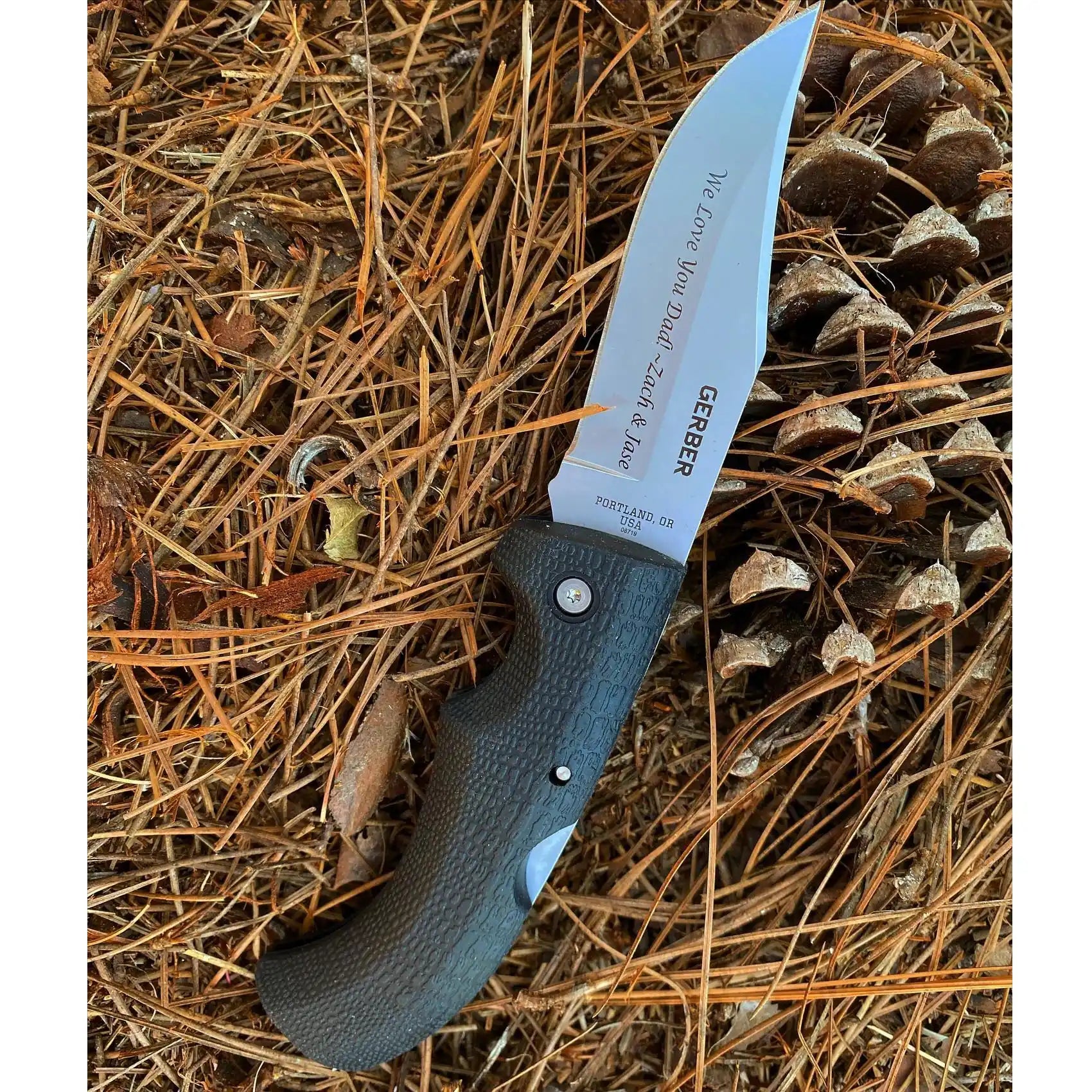 Gerber Gator Folder Clip Point FE Camping Hunting Knife